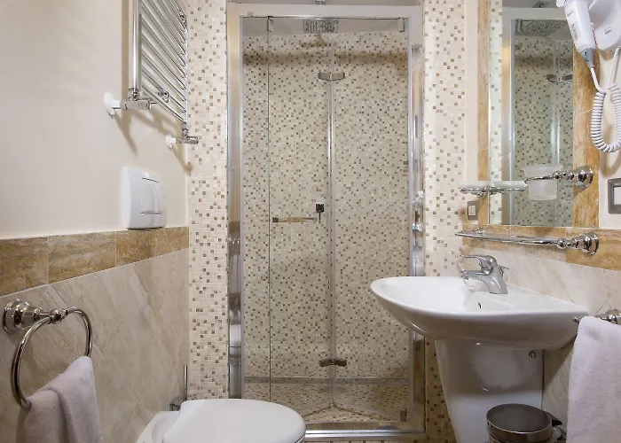 Hotel Teatro Pace 3*