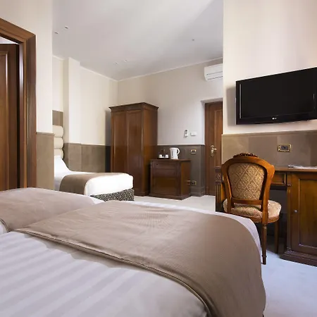 Hotell Teatro Pace 3*