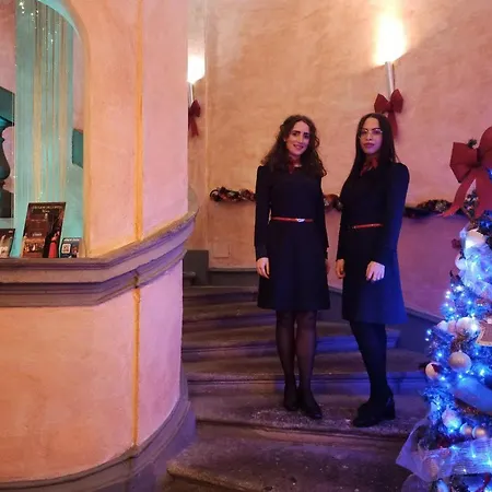 تياترو بيس فندق روما