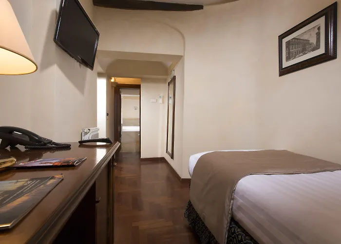 Hotel Teatro Pace 3*